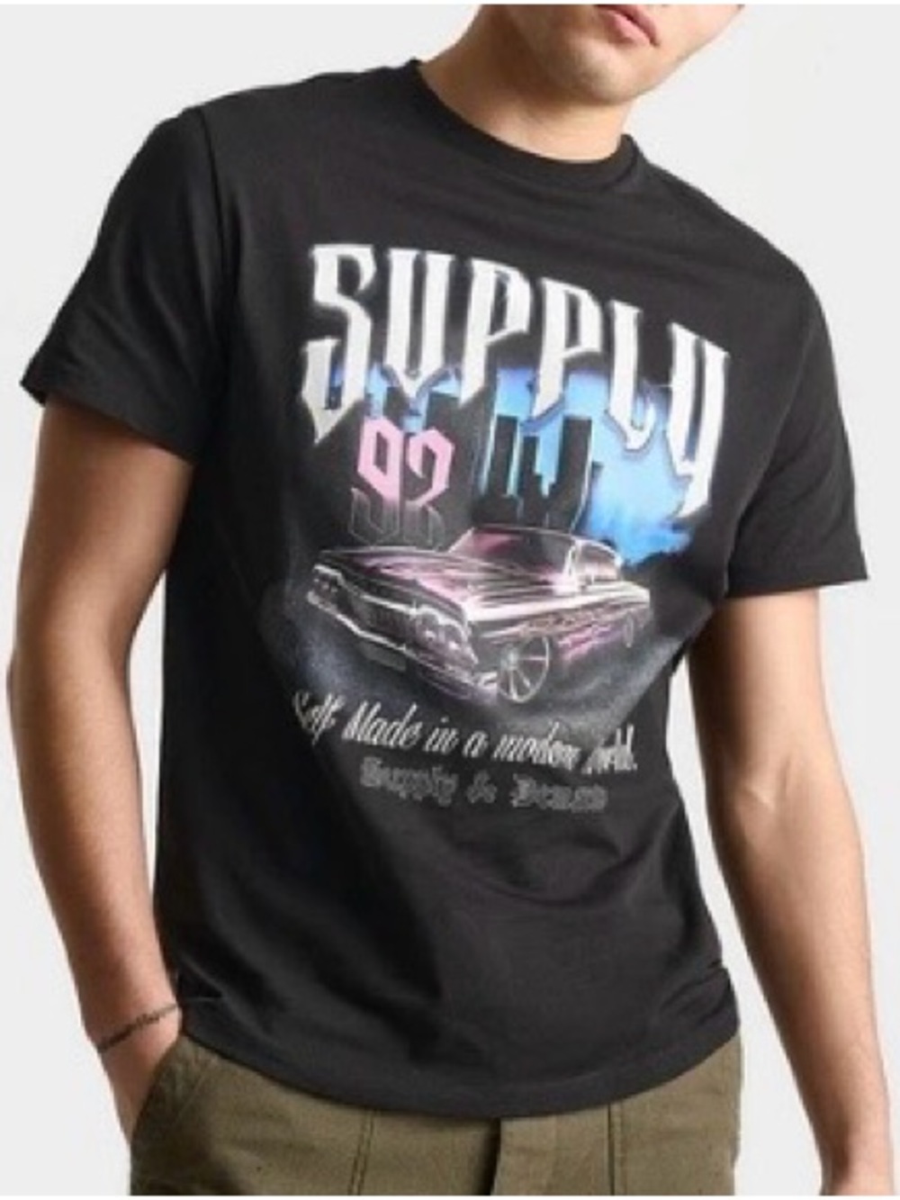 Supply & demand Black Short-Sleeve Graphic Tee with Retro Car Print size M